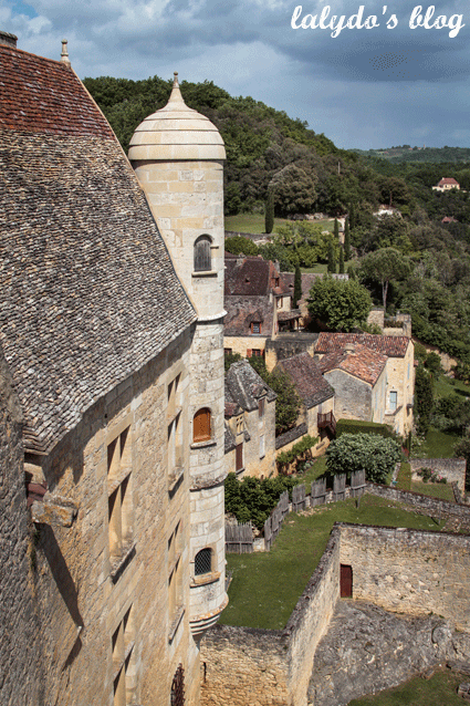 beynac-et-cazenac-chateau-tourelle