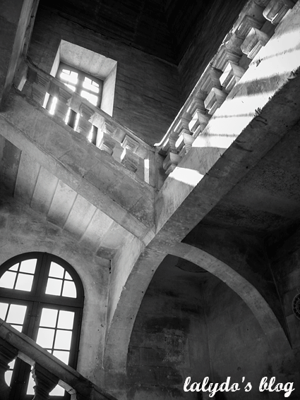 abbaye-escaliers-brantome-lalydo-blog